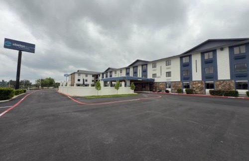 Shreveport Hotel | Clarion Pointe
