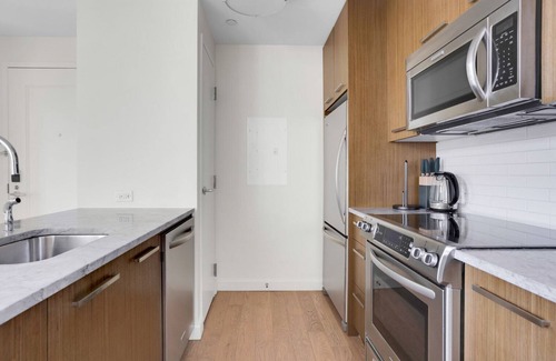 Bay Village Apartment | Classic Back Bay 1BR w/W/D & Gym, 2 blocks to T, by Blueground