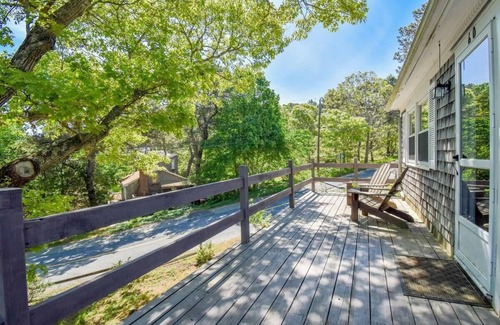 Wellfleet House | Classic Cape Great Location! Dog Welcome!