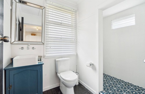 Nundah House | Classic Charm 3-Bed Family Home by Oxenham Park