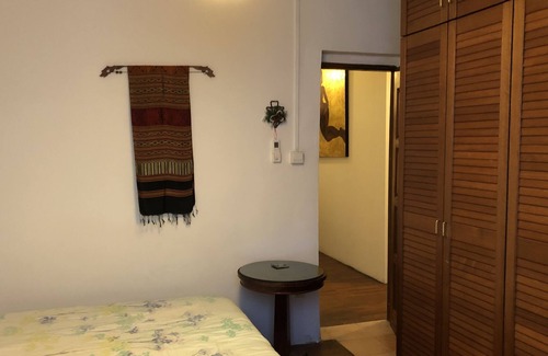 Rochor Apartment | Classic master room off orchard road