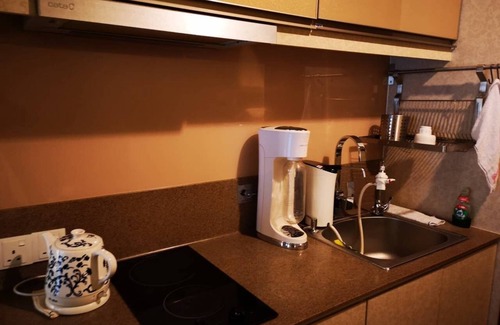 Sri Hartamas Apartment | Classic Studio in Kuala Lumpur 10 minutes to city center