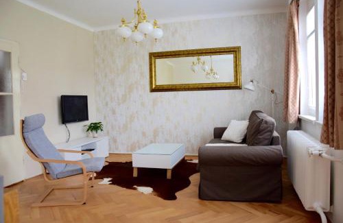 Brevnov House | Classical House in Prague 6