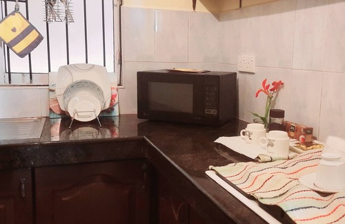 Wellawatta North Apartment | Classy One Bedroom Apartment in Colombo nPeaceful ,Comfortable and Convenient