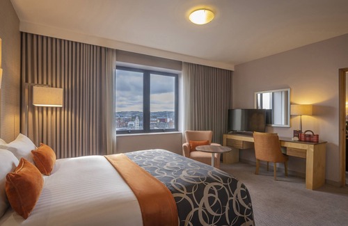 Belfast Central District Hotel | Clayton Hotel Belfast City