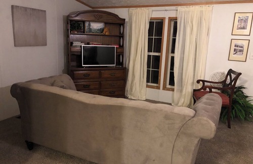 Liberty House | Clean and Comfortable HomenLocally owned. Liberty INnUnion County