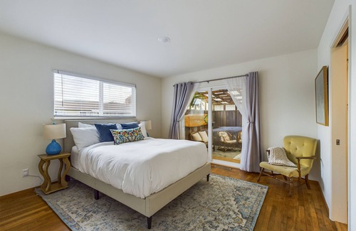 McKinleyville House | Clean, comfy and located in a Redwood Park like setting. Walk to Moonstone Beach