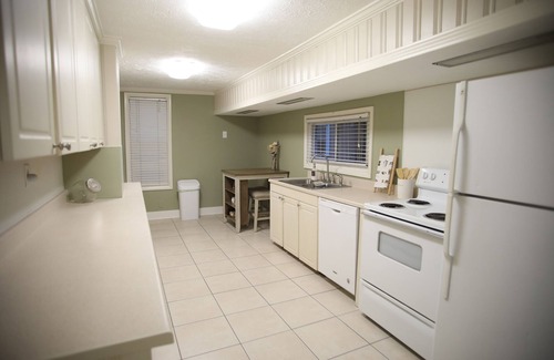 Millard House | CLEAN HOME in Millard Lumberyard District close to anywhere in Omaha