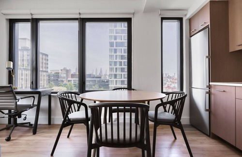 Lower East Side Apartment | Clean LES 2BR w/Gym, W/D & Doorman, near Groceries, by Blueground