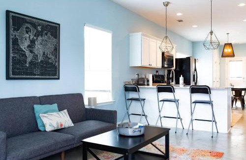 East Memphis House | Clean & Serene House Studio - Easy Onoff I-40