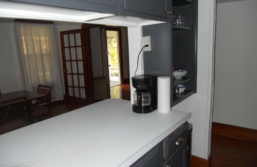 Bayou St. John Apartment | Clean Spacious Apt. near City Park, Fairgrounds