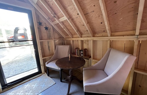 Tunbridge Cottage | Clem’s Cottage in the sheep pasture