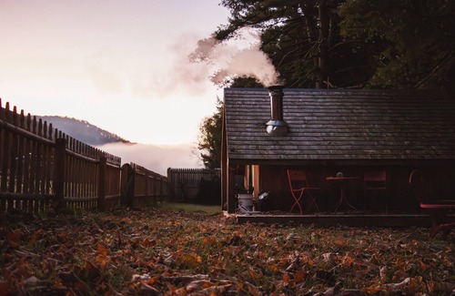 Tunbridge Cottage | Clem’s Cottage in the sheep pasture