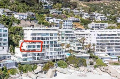 Clifton Apartment | Clifton Beachfront Bliss Spacious 3BR Retreat