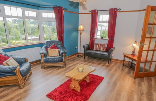 Collooney House | CLODAGH'S COTTAGE, family friendly in Collooney, County Sligo