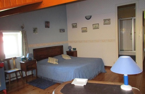 Aiguillon Bed & Breakfast | Clos Muneau