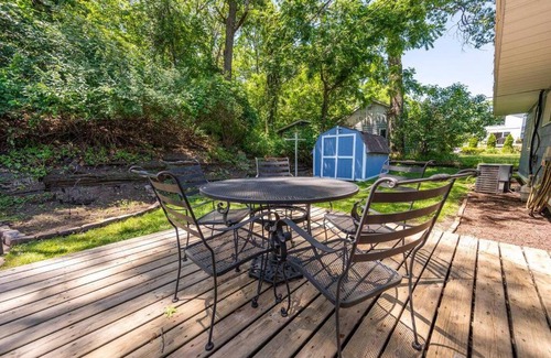 Michigan City Apartment | Close to Beach, Hot Tub, Pet Friendly, Firepit
