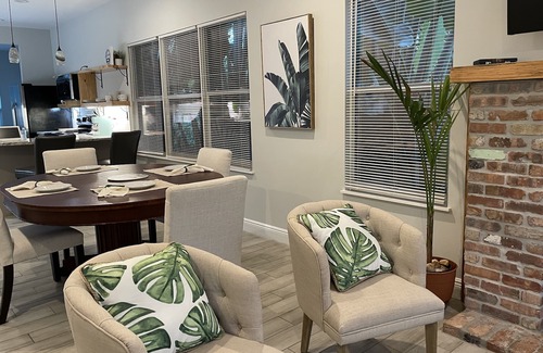 Southwest House | Close to beach & shopping & airport Charming Mission Style Home built in 1926.