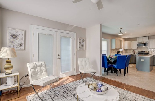 Hillcrest Heights House | Close to DC excellent location