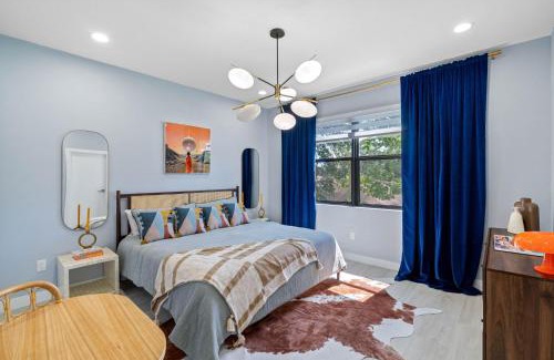 Pinecrest West Park House | Close to DT Tampa Newly Designed Fully Stocked Kitchen