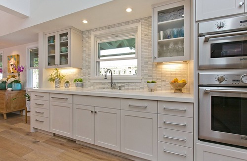 Kahala House | Close to Kahala Beach/Air Conditioning/Heated Pool/Clean/Quiet Neighborhood