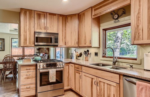Fort Collins House | Close to Old Town & Many Wedding Venues RV's & Pets ok Approval #20-ZONE2799