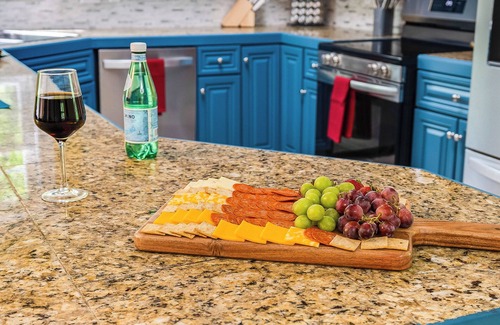Massanutten House | Close to Resort, 6BR, Hot Tub,EV Charger,Game Room