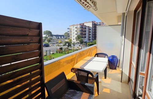 Normandy Apartment | Close to the sea, south facing