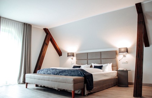 Niederkassel Hotel | Clostermanns Hof