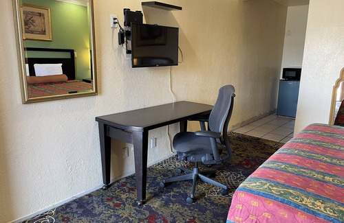 Cypress Hotel | Cloud 9 Motel