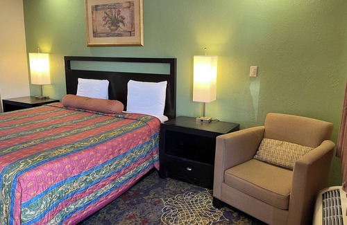 Cypress Hotel | Cloud 9 Motel