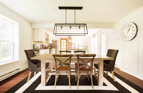 Bloomville House | Cloud Crowd