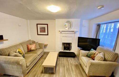 Otterton House | Cloud Nine