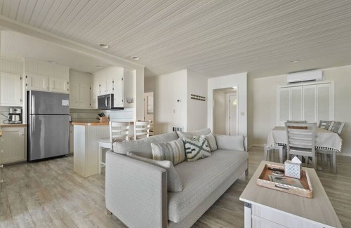 Lake Township House | Cloud Nine on Crystal Lake