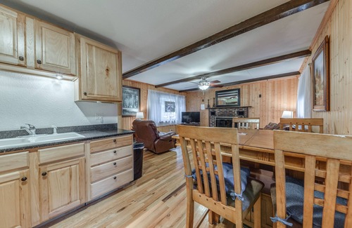 Cloudcroft Cabin | Cloudcroft Cabin Vacation Rental: 3 Mi to Skiing!