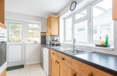 Crantock Cottage | Clovelly Cottage, Crantock, near sandy beaches