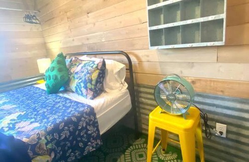 Lockhart House | Clover Casita - Your Perfect Getaway in Lockhart