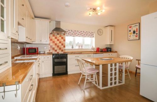 Findern House | Clovermead Cottage