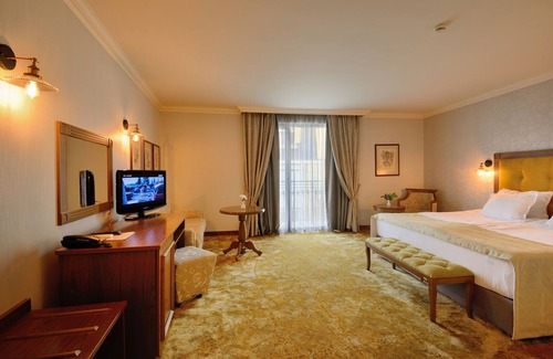 Hisarja Hotel | Club Central Hotel