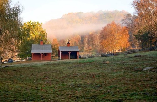 South Kent House | Club Getaway Mountain View 3