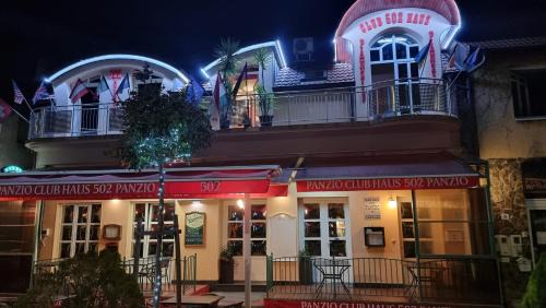 Kalocsa Bed & Breakfast | Club Haus 502 Kalocsa
