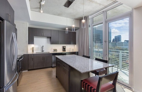Civic District Condo | Club Wyndham Austin, Texas, 2 Bedroom Deluxe Suite