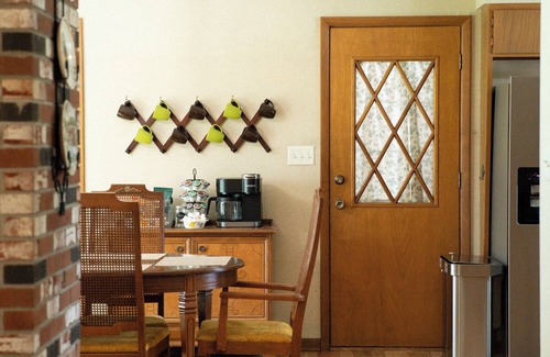 Marion House | Clubhouse ' 63- Spacious 4-bedroom house with WiFi, on country club golf course
