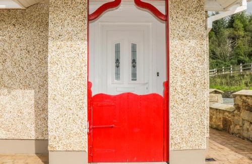 Carrigallen House | Cnoc suan