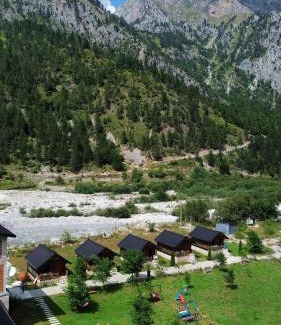 Valbone Villa | CNTR PARK VALBONa