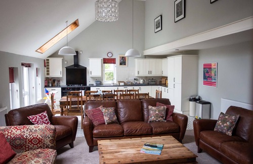 Llanfyrnach House | Coach House