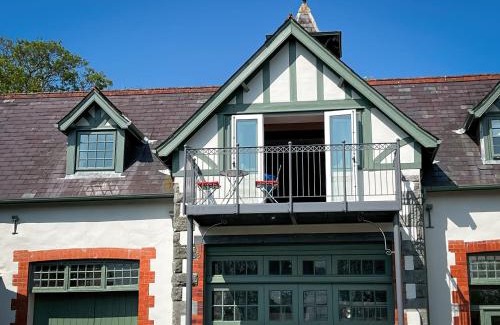 Llanwrtyd Wells House | Coach House