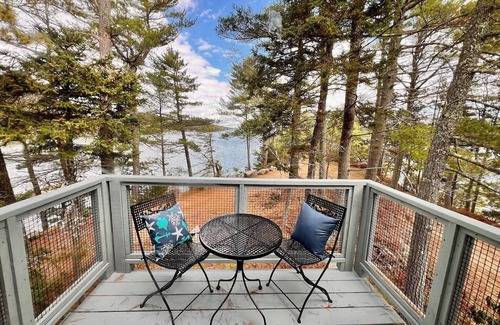 Georgetown Cottage | Coastal cottage on Robinhood Cove-Peaceful waterfront retreat