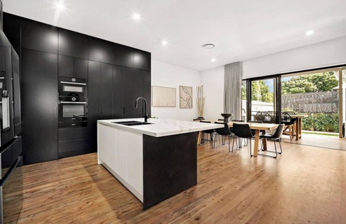 Merewether House | Coastal Cove Your Year Round Spa and Sauna Retreat