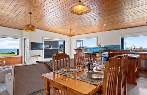 Warea House | Coastal Daze - New Plymouth Holiday Home
